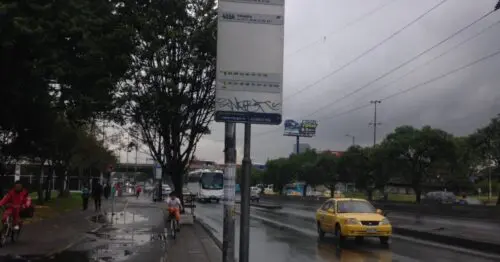 PARADERO SITP PARQUE METROPOLIS  015A04